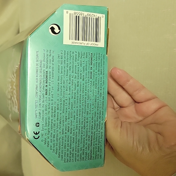 Vintage 4th Edition Native American Barbie - Picture 5 of 5